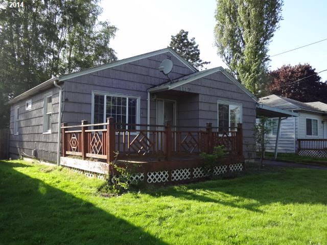 1117 9th Ave, Longview, WA 98632 photo 1