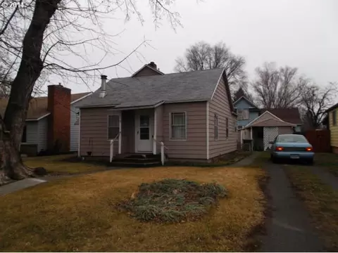 112 SE 17th St, Pendleton, OR 97801 photo 1