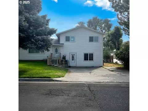 540 NW 10th St, Hermiston, OR 97838