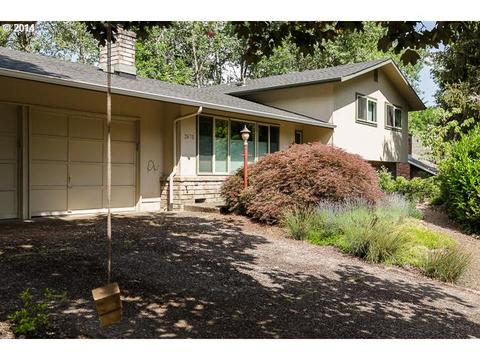 2670 E Windsor Cir, Eugene, OR 97405 photo 1