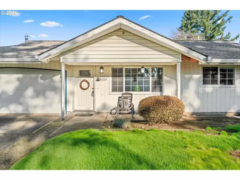 12653 NE Hassalo St, Portland, OR 97230