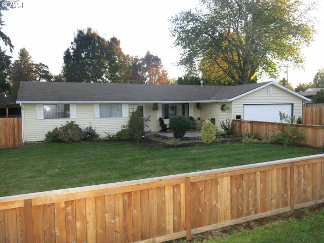 1596 NW 4th St, Gresham, OR 97030 photo 1