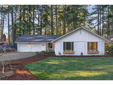 18550 Timbergrove Ct, Lake Oswego, OR 97035
