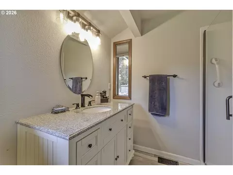 Bath - 3101 SE 2nd St, Gresham, OR 97080 photo 1 of 3