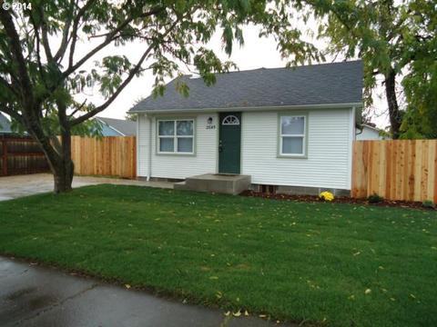 2045 G St, Springfield, OR 97477 photo 1