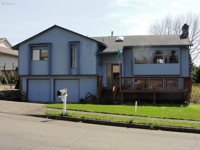 1976 SW 26th Ct, Gresham, OR 97080 photo 1