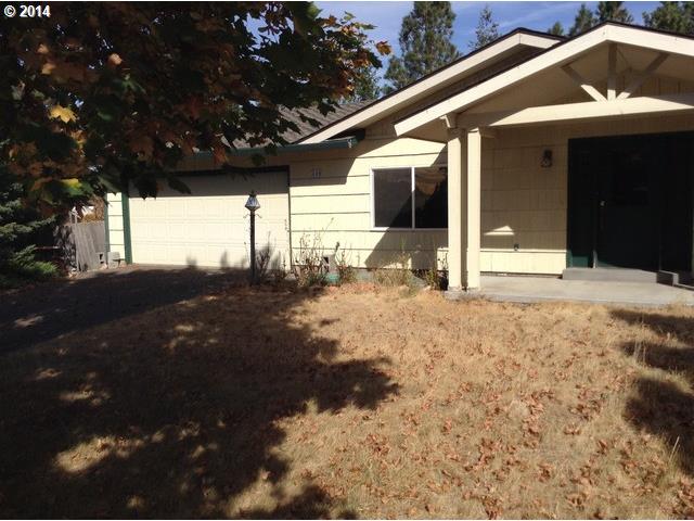 135 Rock St, Heppner, OR 97836 photo 1