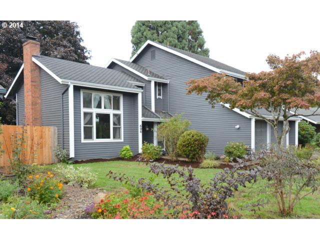 696 River Hills Dr, Springfield, OR 97477 photo 1
