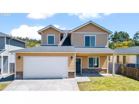 2337 Laura Ln, North Bend, OR 97459