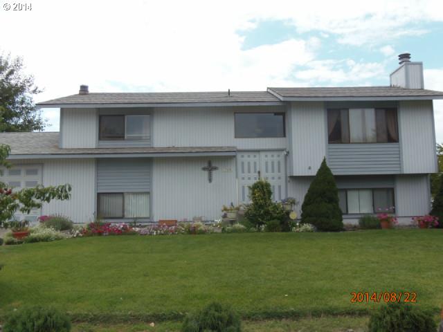 705 Mt Everest St, Boardman, OR 97818 photo 1