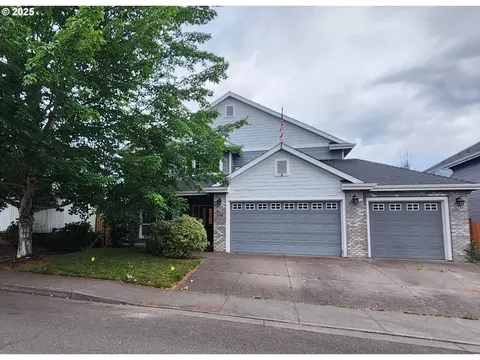 940 Harvey Ln, Molalla, OR 97038