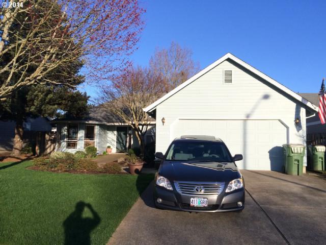 2000 Valeri Dr, Newberg, OR 97132 photo 1