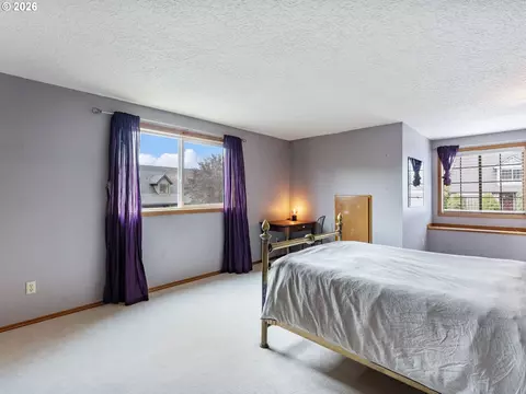 Bedroom - 2930 SW Brixton Ave, Gresham, OR 97080 photo 5 of 11