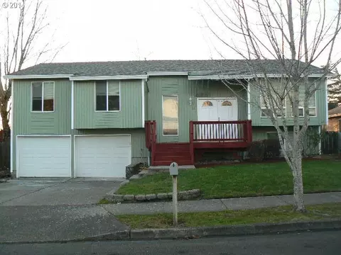 2493 SW Wonderview Dr, Gresham, OR 97080 photo 1