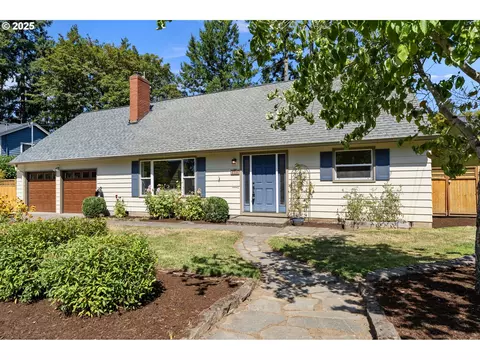 4125 SW Pendleton St, Portland, OR 97221
