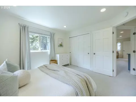 Other - 1359 Hammock St, Eugene, OR 97401 photo 2 of 6
