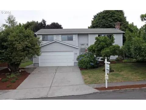 508 SE Baker Pl, Gresham, OR 97080 photo 1