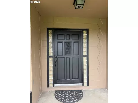 Entry Way - 85806 Loop Ln, Eugene, OR 97405 photo 1 of 4