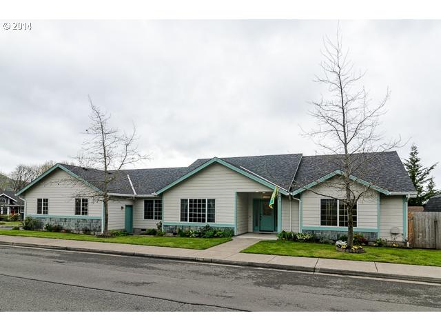 4696 Ivy St, Springfield, OR 97478 photo 1