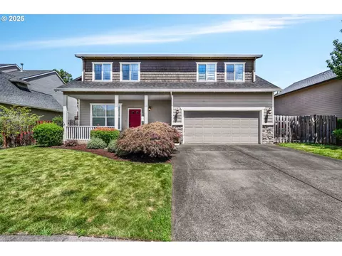 33891 SE Davona Dr, Scappoose, OR 97056