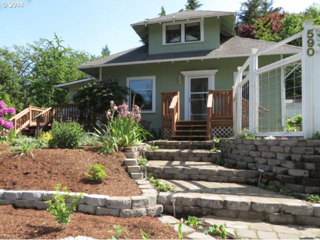 590 W 29th Pl, Eugene, OR 97405 photo 1
