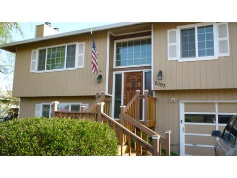 2093 S Cherry St, Cornelius, OR 97113 photo 1