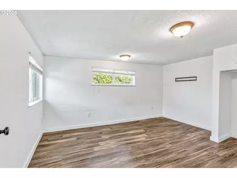 Other - 1629 7th Ave, Longview, WA 98632 photo 6 of 19