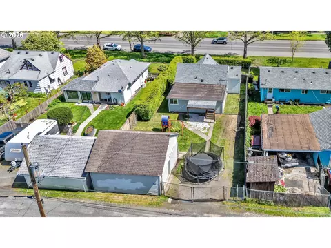 View/Area - 1629 7th Ave, Longview, WA 98632 photo 1 of 7