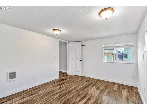Other - 1629 7th Ave, Longview, WA 98632 photo 7 of 19