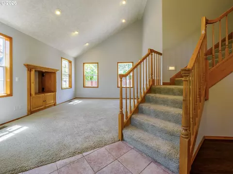 Living - 4029 NE 16th Ct, Gresham, OR 97030 photo 1 of 4
