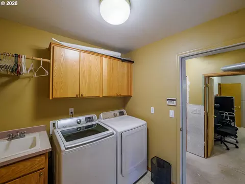 Other - 4029 NE 16th Ct, Gresham, OR 97030 photo 4 of 7