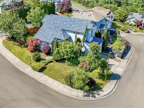 View/Area - 4029 NE 16th Ct, Gresham, OR 97030 photo 3 of 5