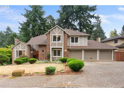 1397 Skye Pkwy, West Linn, OR 97068