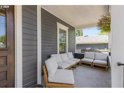 Exterior - 1212 E 6th St, Newberg, OR 97132 photo 5 of 7