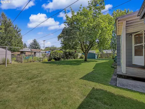 250 SE Juniper Ave, Gresham, OR 97080 photo 41