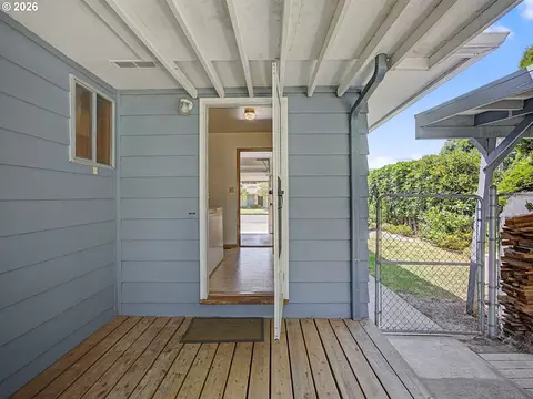 250 SE Juniper Ave, Gresham, OR 97080 photo 36