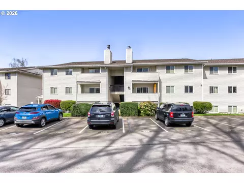 11046 SW Greenburg Rd #128, Portland, OR 97223