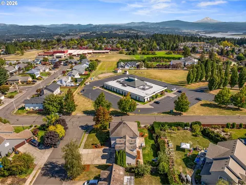 View/Area - 2440 NW 25th Ave, Camas, WA 98607 photo 2 of 4