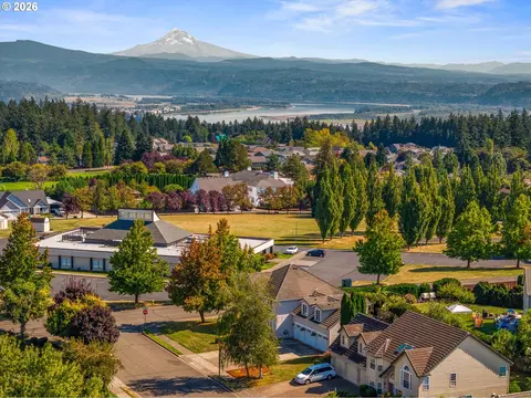 View/Area - 2440 NW 25th Ave, Camas, WA 98607 photo 4 of 4