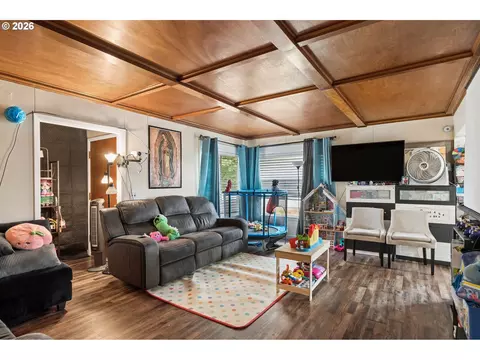 Other - 22222 SE Ash St, Gresham, OR 97030 photo 5 of 12