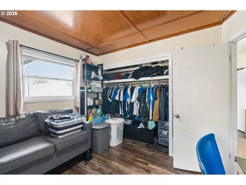 Other - 22222 SE Ash St, Gresham, OR 97030 photo 10 of 12
