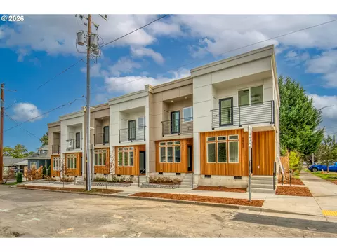 6802 NE 6th Ave, Portland, OR 97211