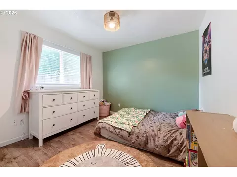 Bedroom - 4484 SE 24th St, Gresham, OR 97080 photo 3 of 3