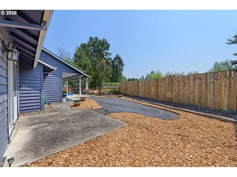 Exterior - 4484 SE 24th St, Gresham, OR 97080 photo 3 of 3