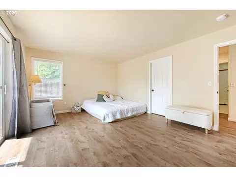 Bedroom - 4484 SE 24th St, Gresham, OR 97080 photo 1 of 3