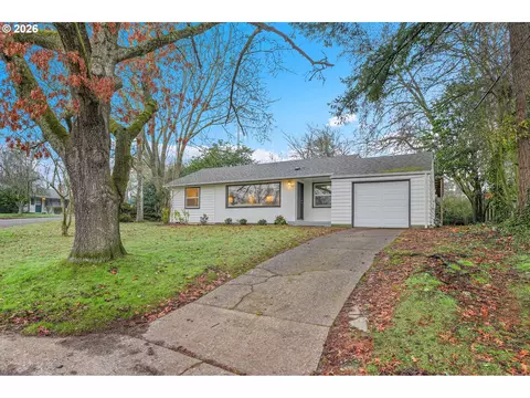 5941 SW Nebraska St, Portland, OR 97221