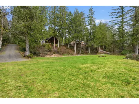 Exterior - 57206 E Marmot Rd, Sandy, OR 97055 photo 14 of 16