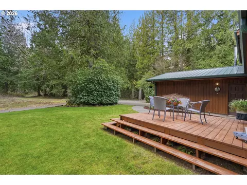 Exterior - 57206 E Marmot Rd, Sandy, OR 97055 photo 7 of 16