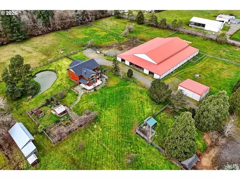 24677 SE Van Curen Rd, Eagle Creek, OR 97022