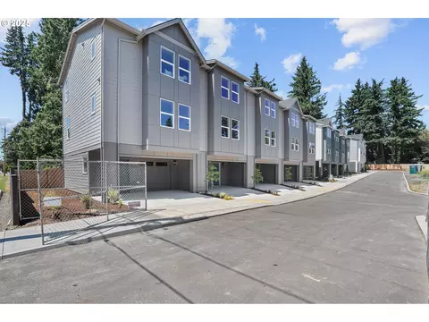 15143 E Burnside St, Portland, OR 97233